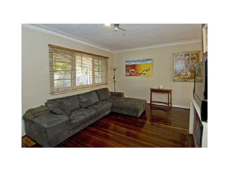 428a Berwick Street, St James WA 6102