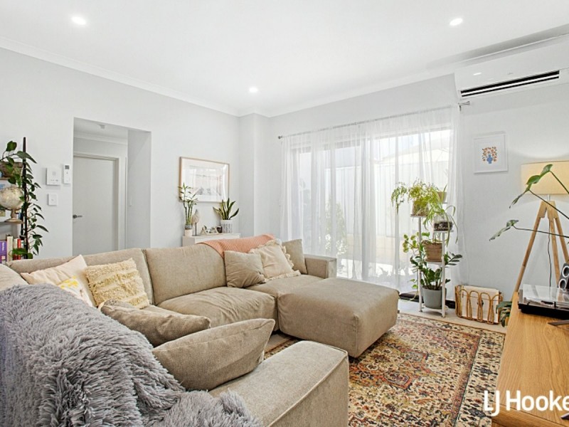 2/26 Pearl Road, Cloverdale WA 6105