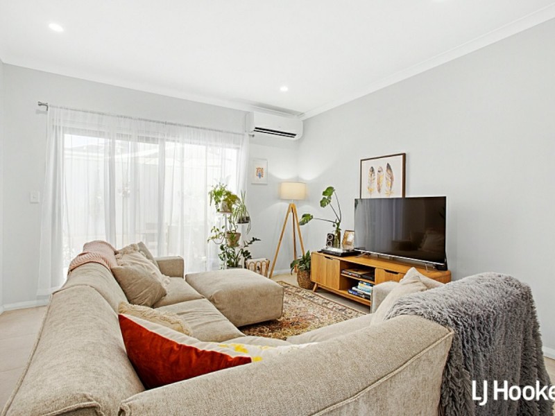 2/26 Pearl Road, Cloverdale WA 6105