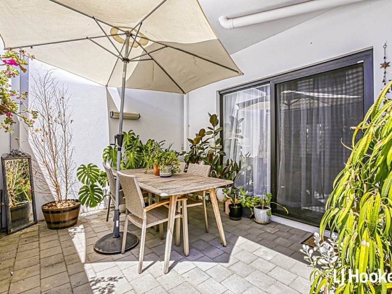 2/26 Pearl Road, Cloverdale WA 6105