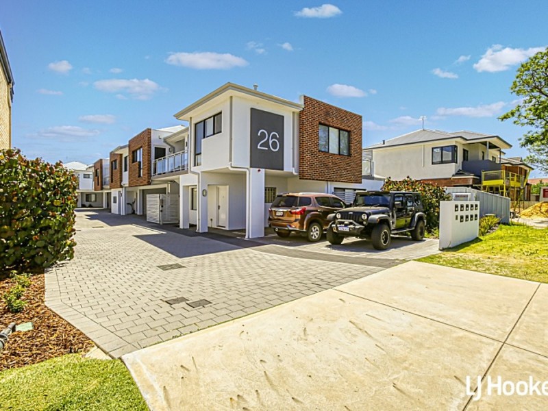 2/26 Pearl Road, Cloverdale WA 6105