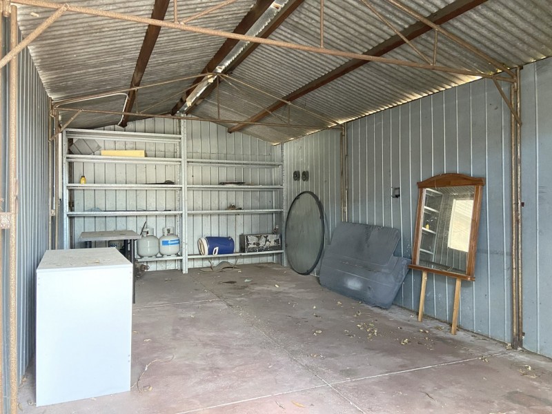 289 Hardey Road, Cloverdale WA 6105