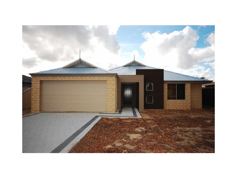 130 Seville Drive, Seville Grove WA 6112