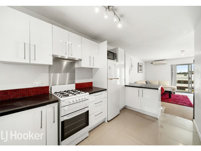 1/17 King George Street, Victoria Park WA 6100