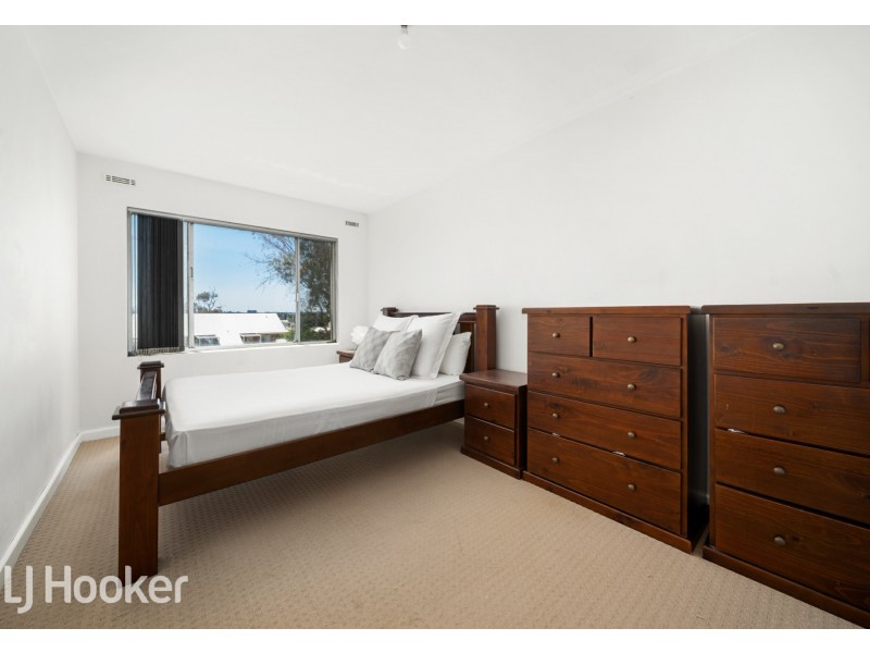 1/17 King George Street, Victoria Park WA 6100