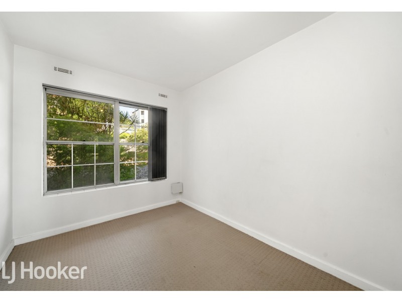 1/17 King George Street, Victoria Park WA 6100