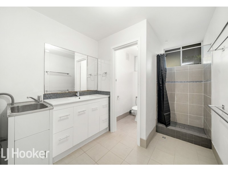 1/17 King George Street, Victoria Park WA 6100