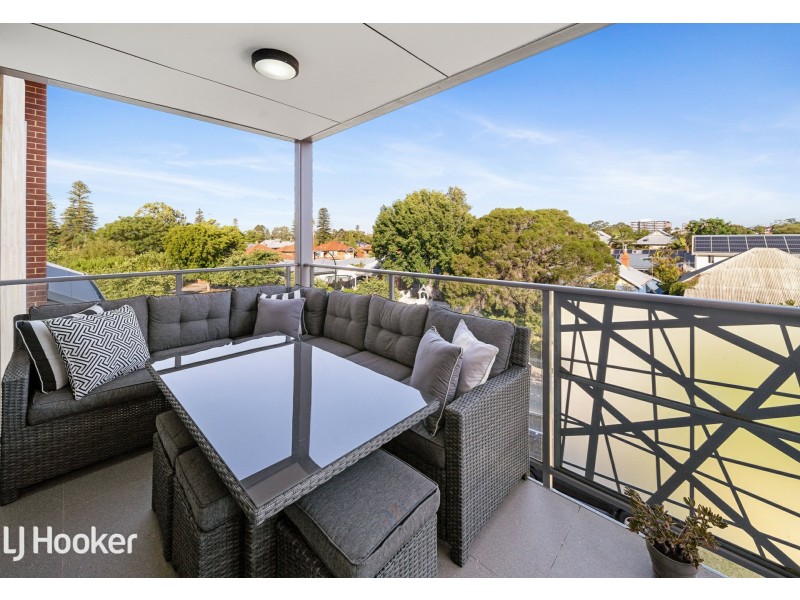 23/77 Armagh Street, Victoria Park WA 6100