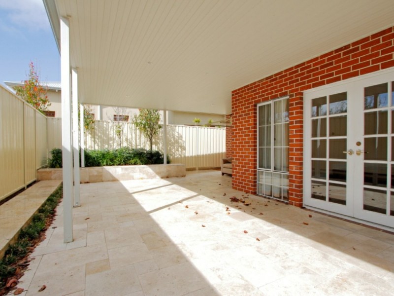 122 Stuart Street, Inglewood WA 6052