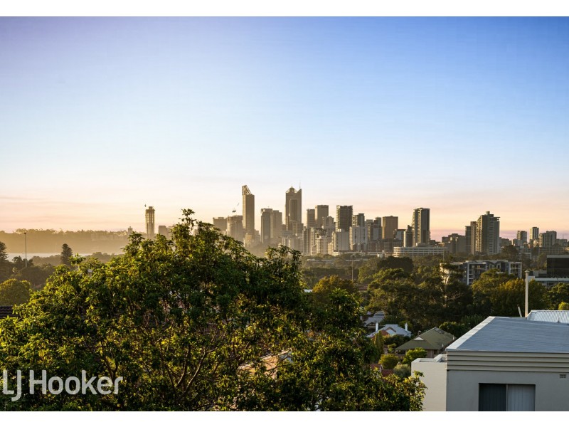 9/12 King George Street, Victoria Park WA 6100