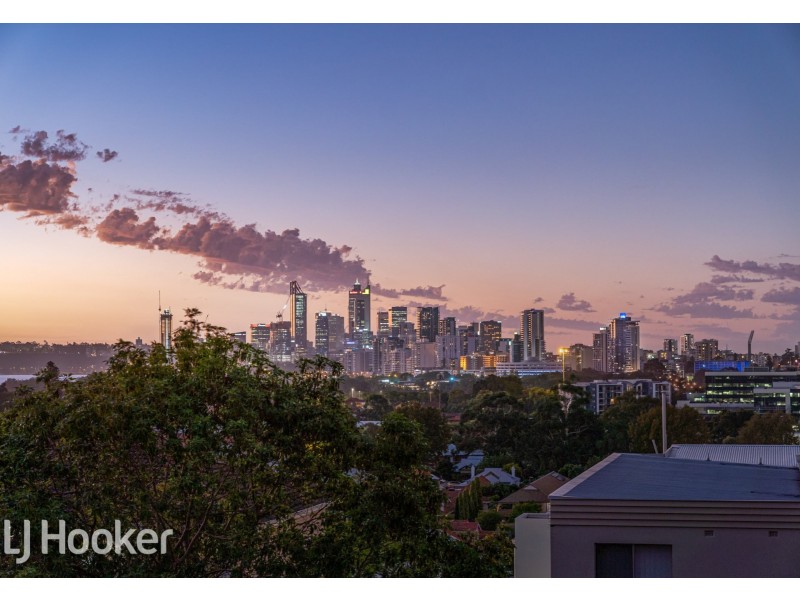 9/12 King George Street, Victoria Park WA 6100