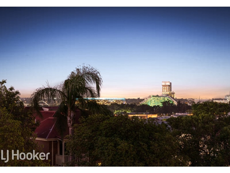 9/12 King George Street, Victoria Park WA 6100