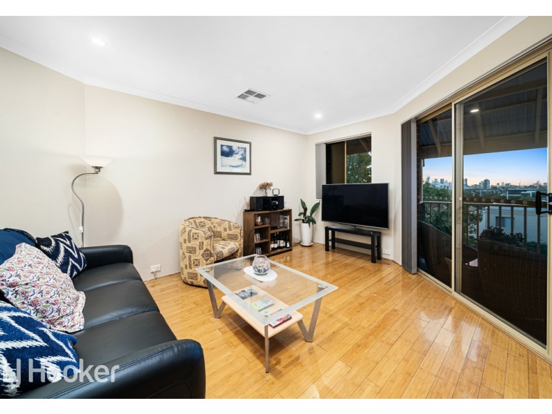 9/12 King George Street, Victoria Park WA 6100