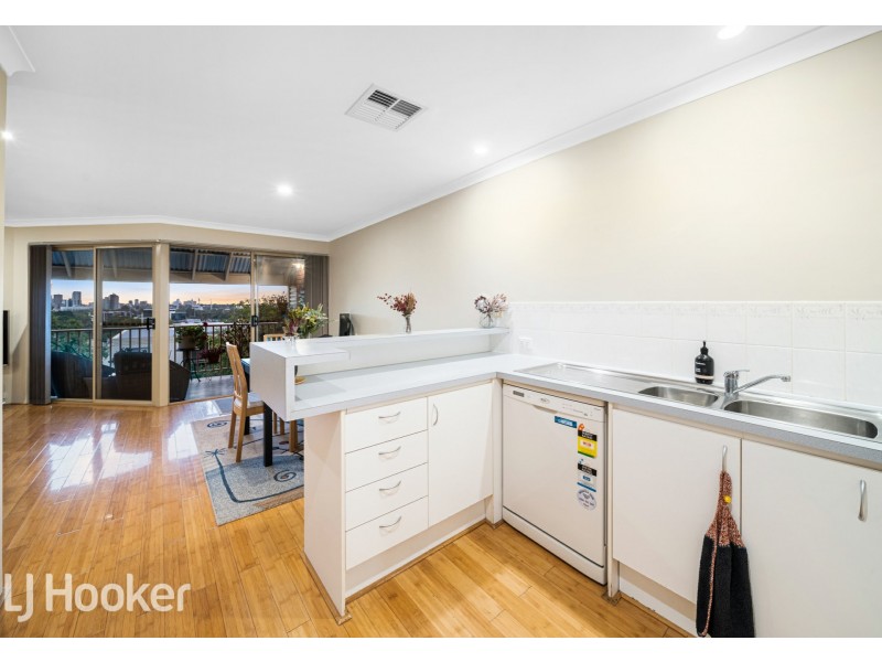 9/12 King George Street, Victoria Park WA 6100
