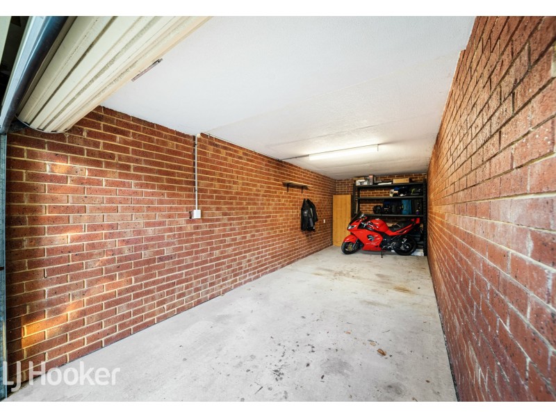 9/12 King George Street, Victoria Park WA 6100