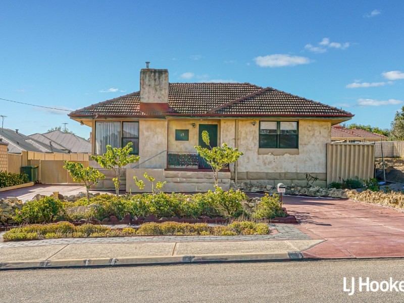 12 Victoria Street, Redcliffe WA 6104