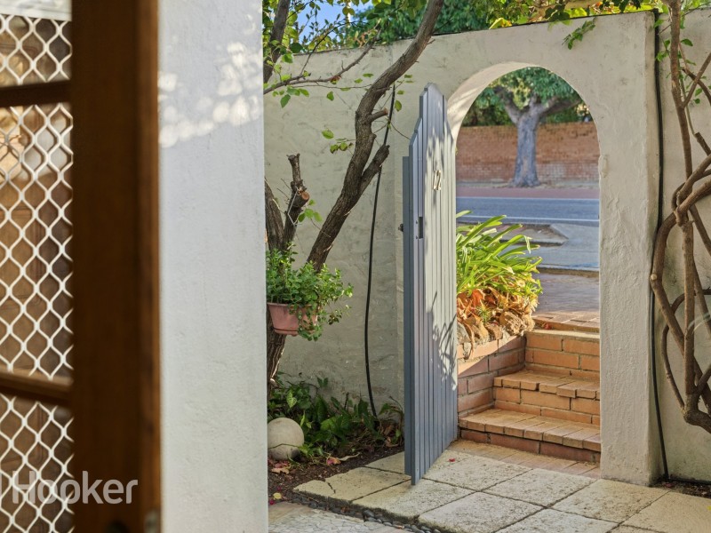 42 Berwick Street, Victoria Park WA 6100