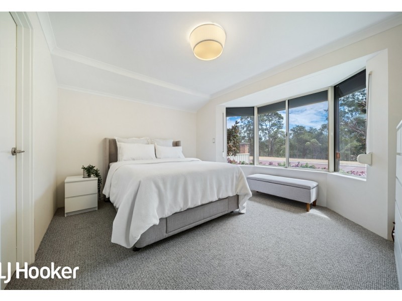 10 Windsor Drive, Gosnells WA 6110