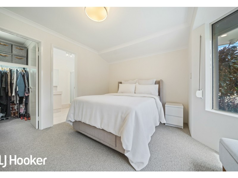 10 Windsor Drive, Gosnells WA 6110