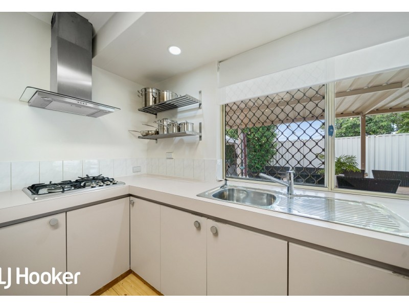 10 Windsor Drive, Gosnells WA 6110