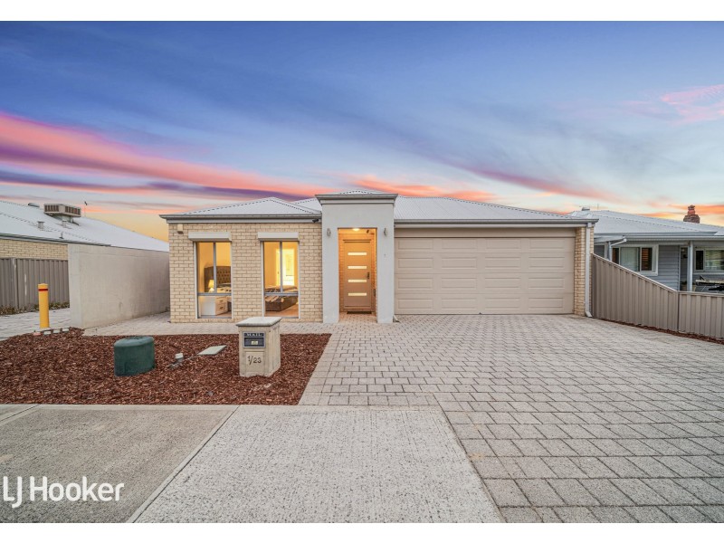 1/23 Mallard Way, Cannington WA 6107