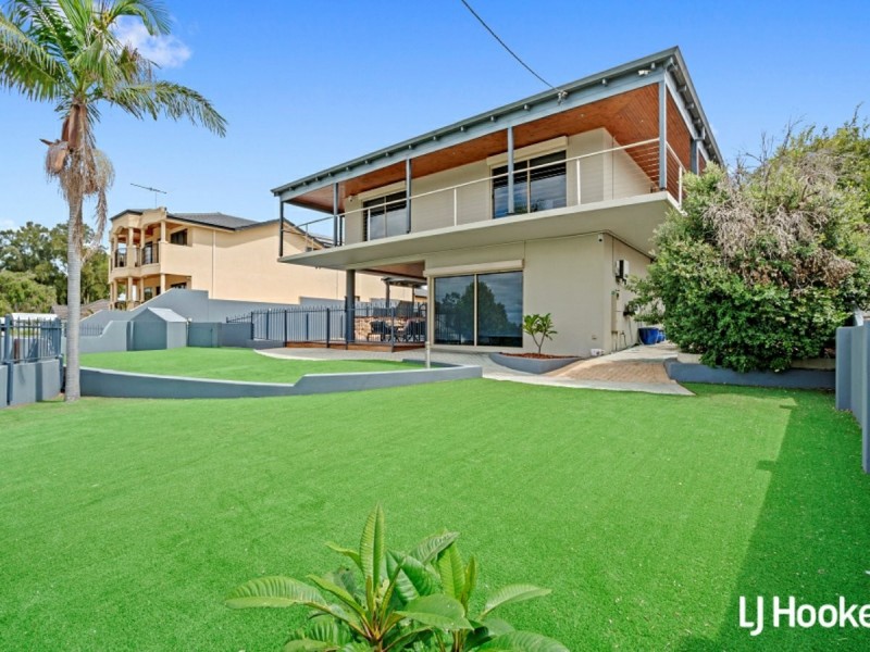 447 Riverton Drive East, Riverton WA 6148