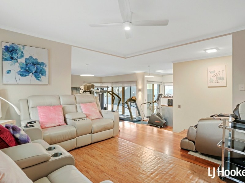 447 Riverton Drive East, Riverton WA 6148