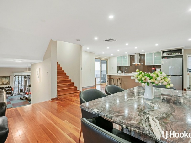 447 Riverton Drive East, Riverton WA 6148