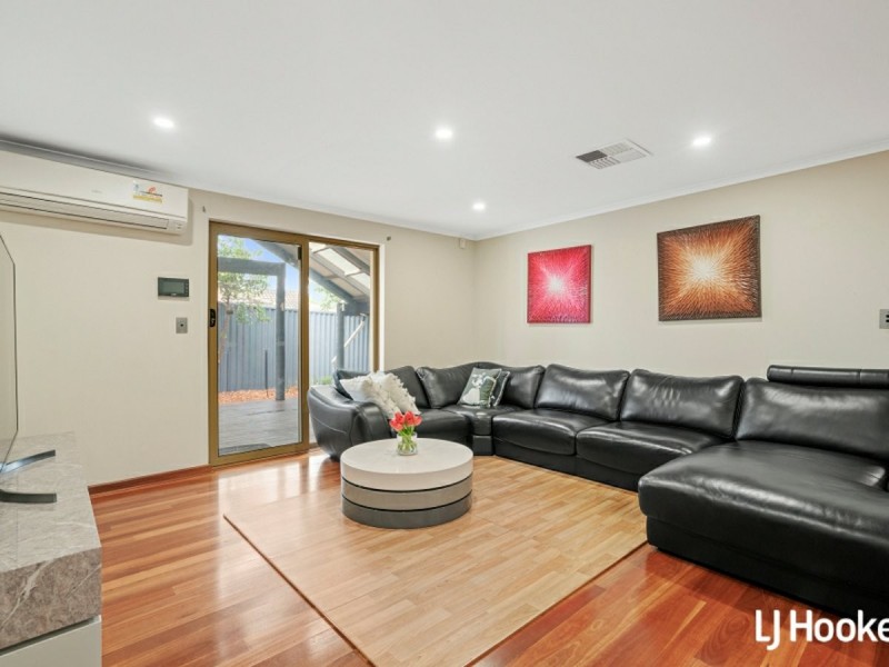 447 Riverton Drive East, Riverton WA 6148