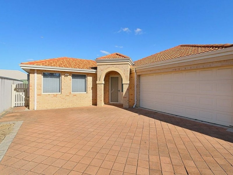 14C Wyndham Street, St James WA 6102
