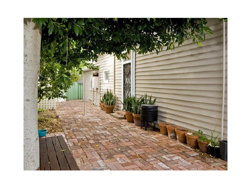 12 Esperance Street, East Victoria Park WA 6101