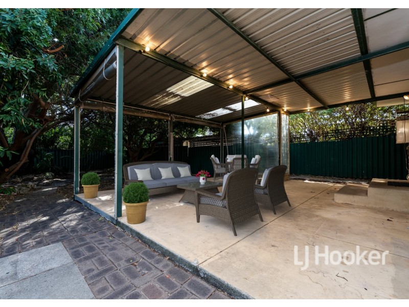 32 Cumberland Way, Bassendean WA 6054