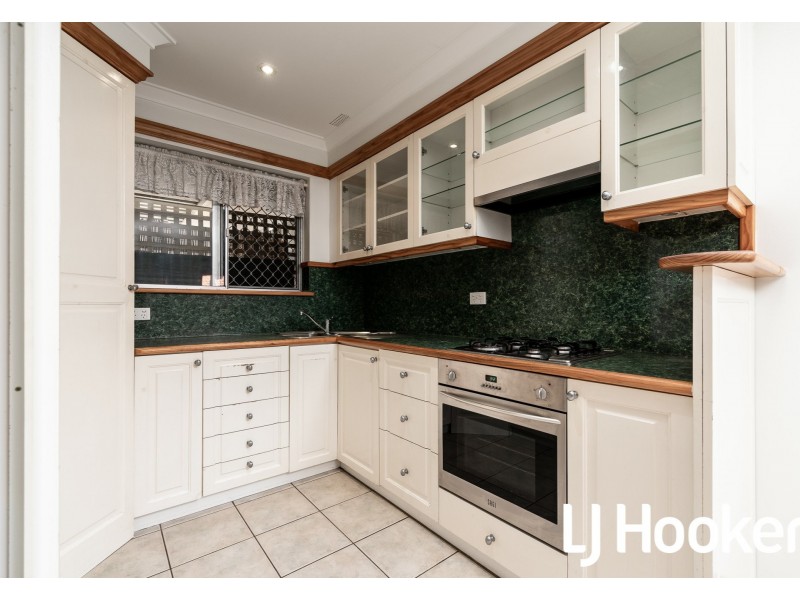 32 Cumberland Way, Bassendean WA 6054