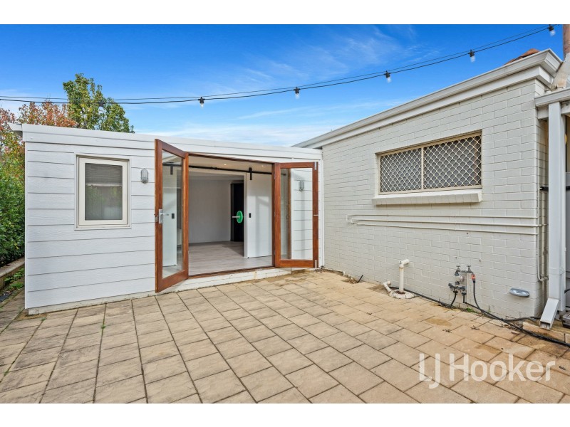 1/140 Gwenyfred Road, Kensington WA 6151