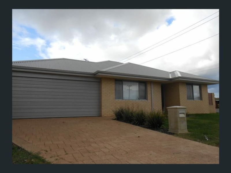 55 Peachey Avenue, Kewdale WA 6105