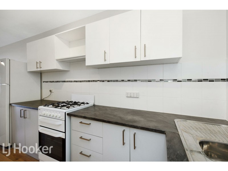 4/17 King George Street, Victoria Park WA 6100