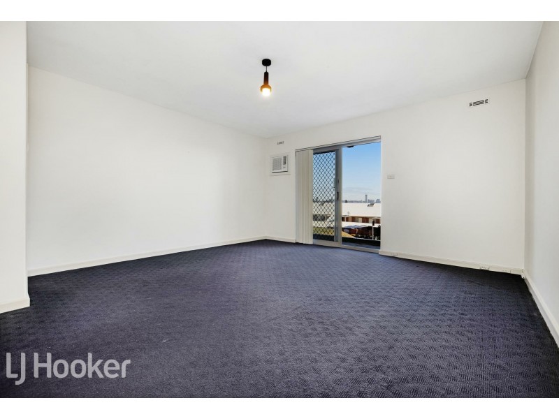 4/17 King George Street, Victoria Park WA 6100