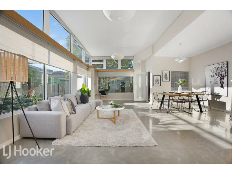 31 Walpole Street, St James WA 6102