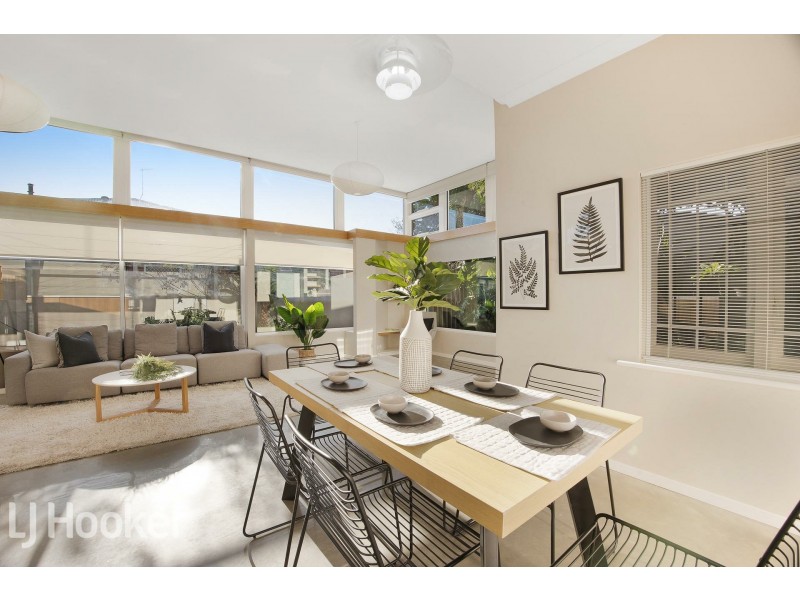 31 Walpole Street, St James WA 6102