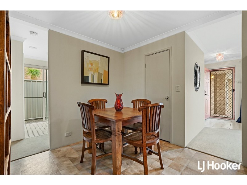 5/8 Leslie Street, Cannington WA 6107