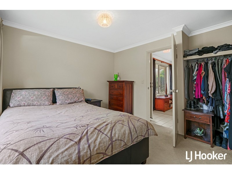 5/8 Leslie Street, Cannington WA 6107