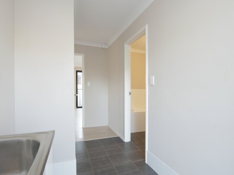 102B Walter Street, Gosnells WA 6110