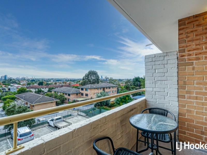 36/53 Leonard Street, Victoria Park WA 6100