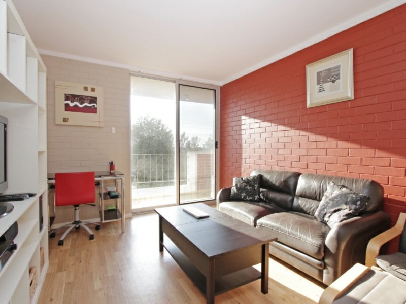 114/69 King George Street, Victoria Park WA 6100