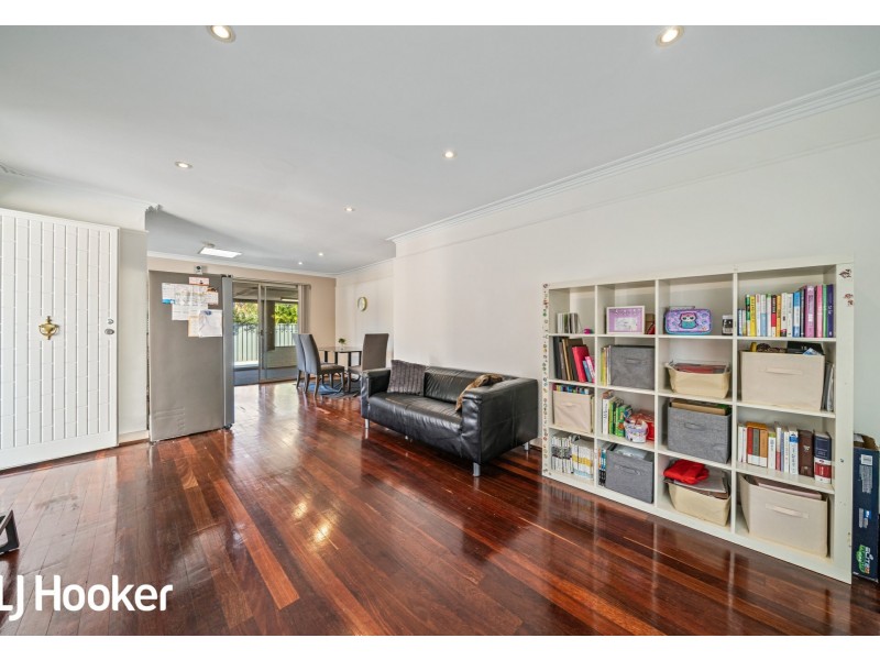 9 Hermes Street, Riverton WA 6148