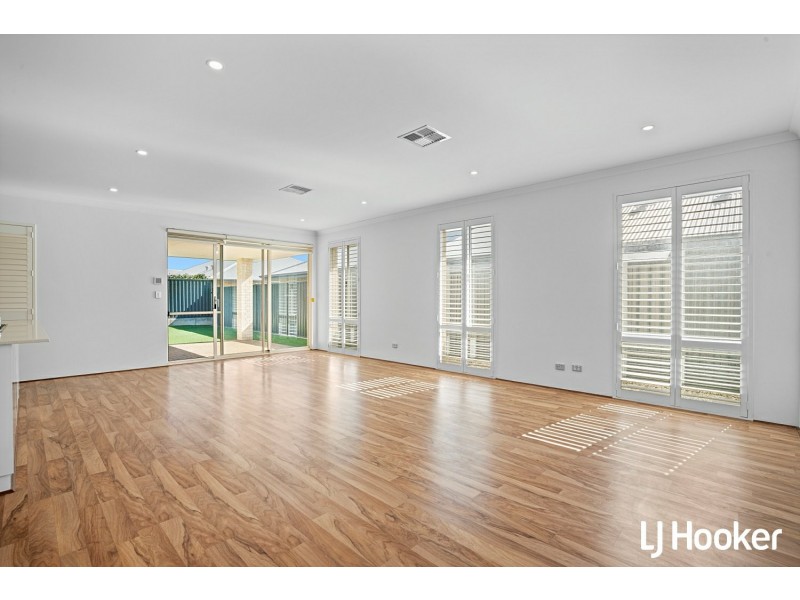 7 Magos Way, Aveley WA 6069