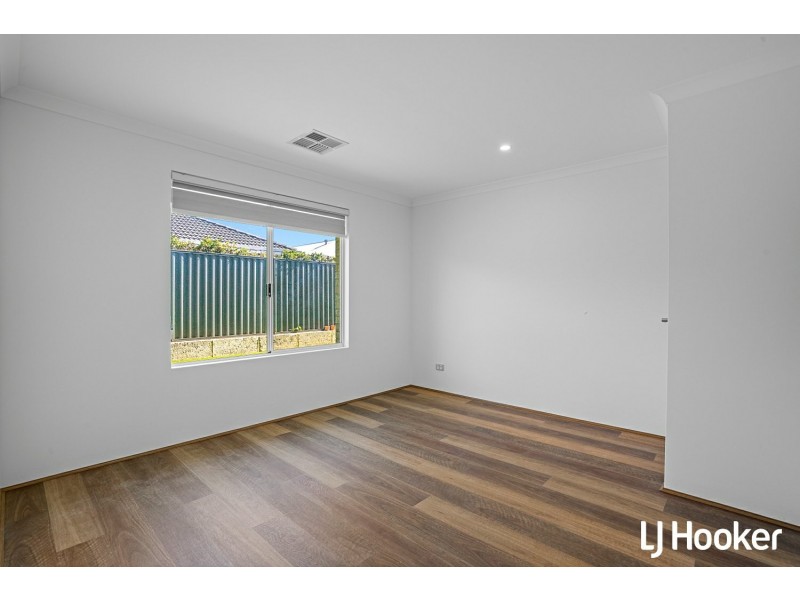 7 Magos Way, Aveley WA 6069