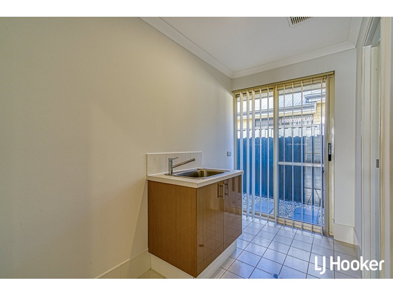 7 Magos Way, Aveley WA 6069