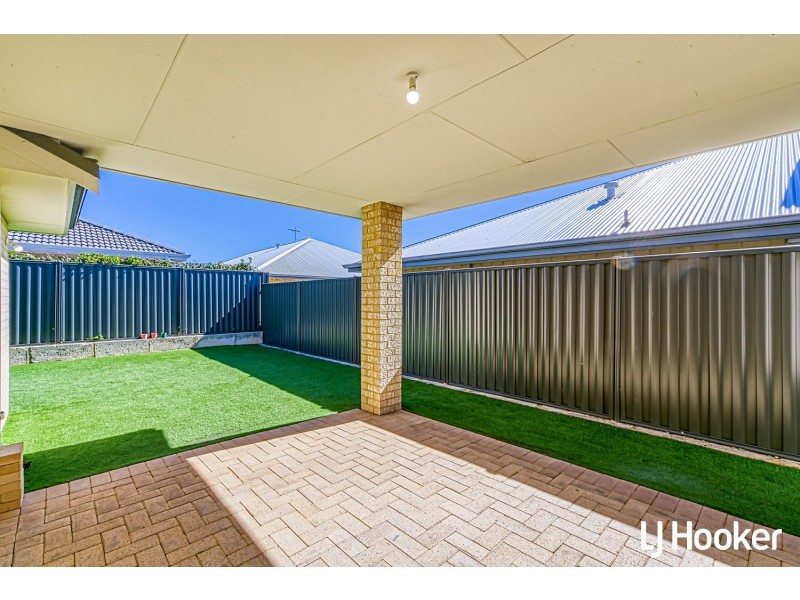 7 Magos Way, Aveley WA 6069
