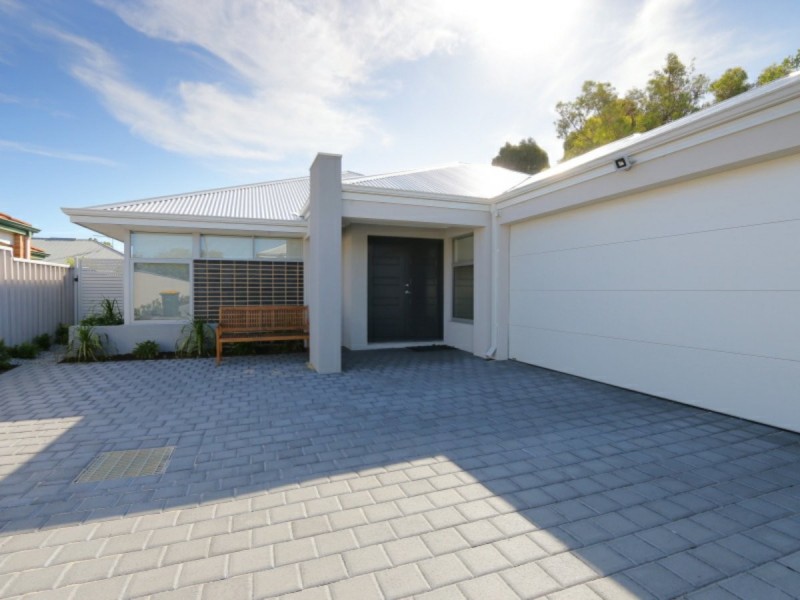 135B Planet Street, Carlisle WA 6101